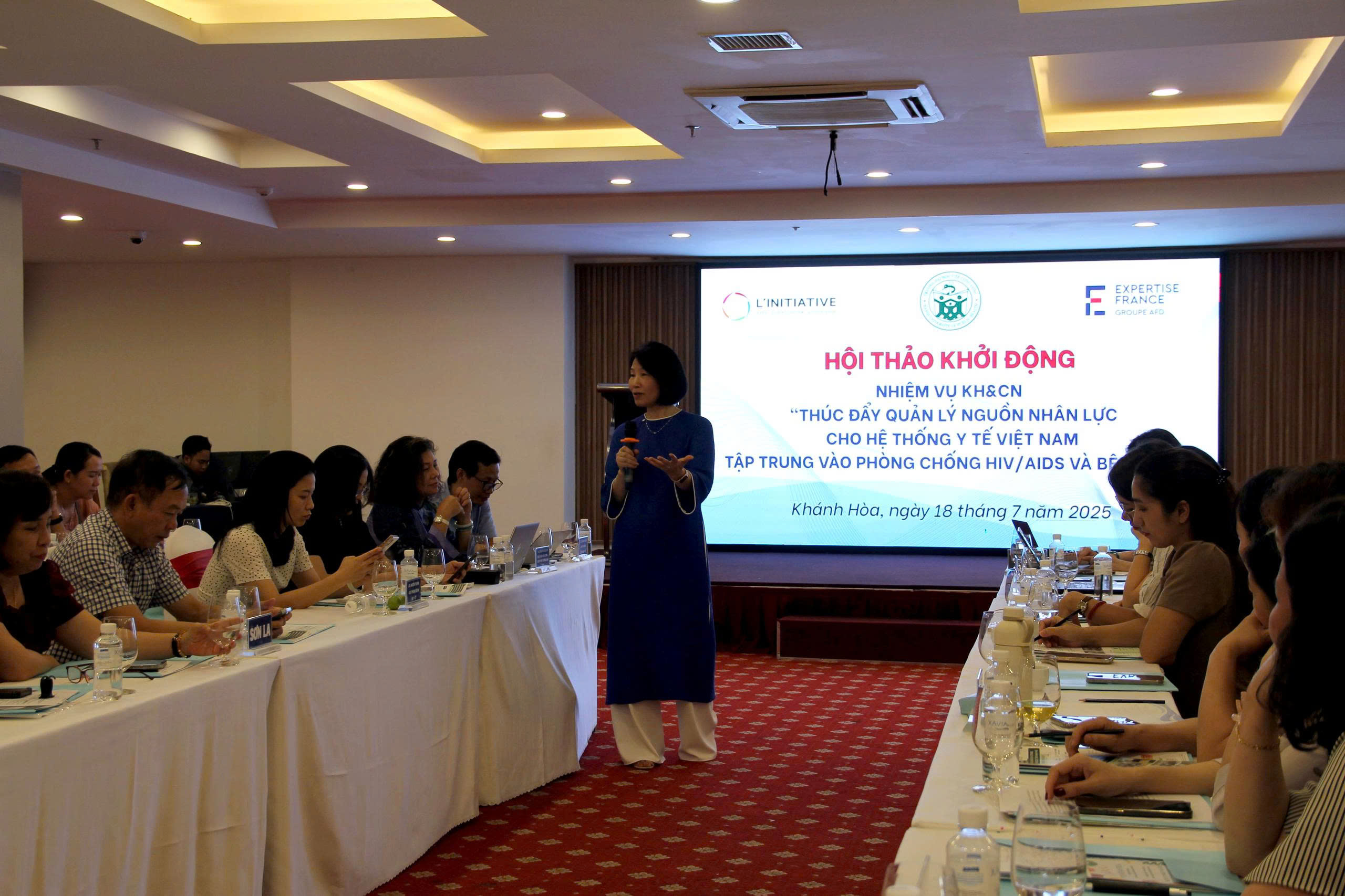 Bài học kinh nghiệm quản lý nguồn  nhân lực trong phòng chống dịch bệnh